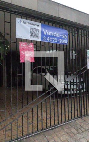 Casa à venda com 198m², 2 quartos e 2 vagasGaragem