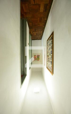 Apartamento para alugar com 70m², 2 quartos e sem vagaCorredor