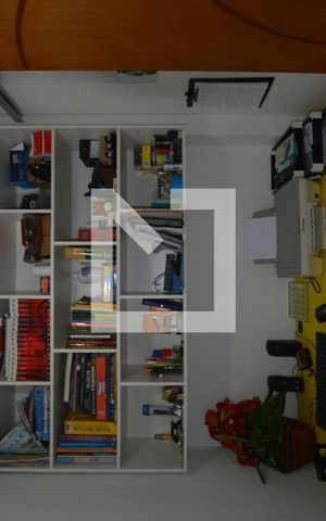 Apartamento para alugar com 70m², 2 quartos e sem vagaQuarto de Serviço
