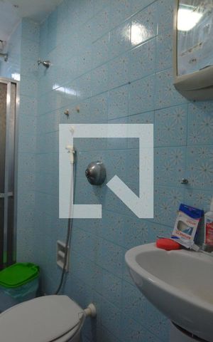 Apartamento para alugar com 70m², 2 quartos e sem vagaBanheiro Social