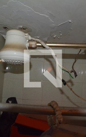 Apartamento para alugar com 70m², 2 quartos e sem vagaBanheiro