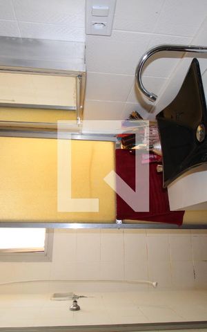Apartamento à venda com 42m², 1 quarto e sem vagaBanheiro