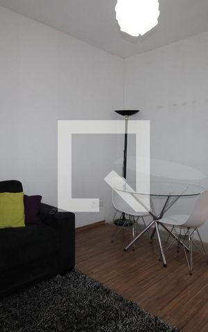 Apartamento à venda com 42m², 1 quarto e sem vagaSala