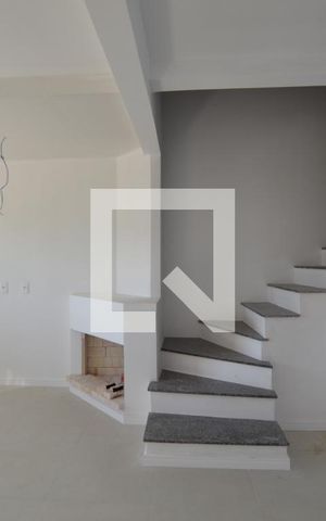 Casa à venda com 94m², 2 quartos e 1 vagaSala/Cozinha