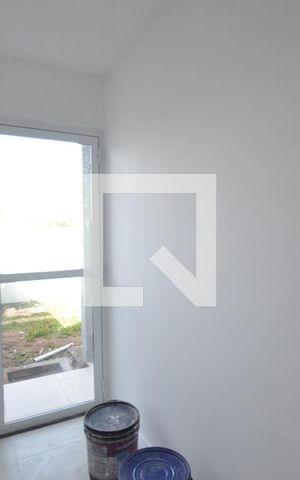 Casa à venda com 94m², 2 quartos e 1 vagaÁrea de Serviço