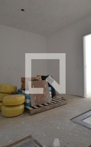 Casa à venda com 94m², 2 quartos e 1 vagaSala íntima