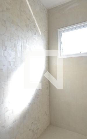 Casa à venda com 94m², 2 quartos e 1 vagaBanheiro da Suíte 1