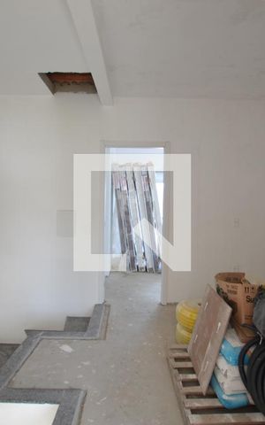 Casa à venda com 94m², 2 quartos e 1 vagaSala íntima