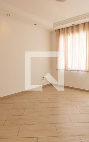 Casa de condomínio à venda com 83m², 2 quartos e 2 vagasSala