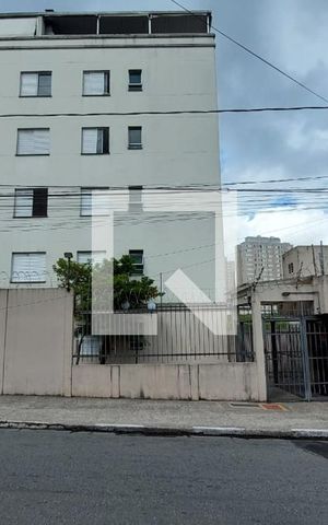 Apartamento para alugar com 50m², 2 quartos e 1 vaga Apartamento para alugar com 50m², 2 quartos e 1 vagaFachada