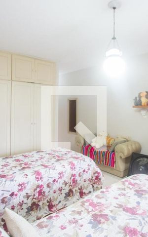 Casa à venda com 400m², 4 quartos e 4 vagasSuíte 1
