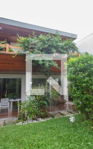 Casa à venda com 400m², 4 quartos e 4 vagasJardim