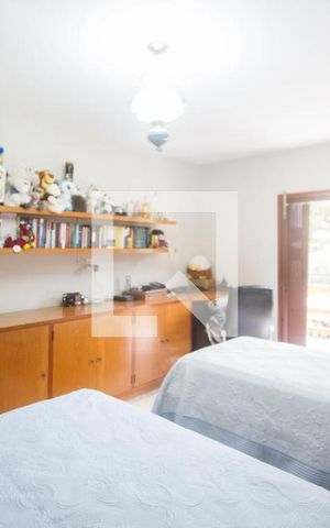 Casa à venda com 400m², 4 quartos e 4 vagasSuíte 4