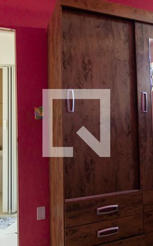 Casa à venda com 330m², 5 quartos e 2 vagasQuarto 1
