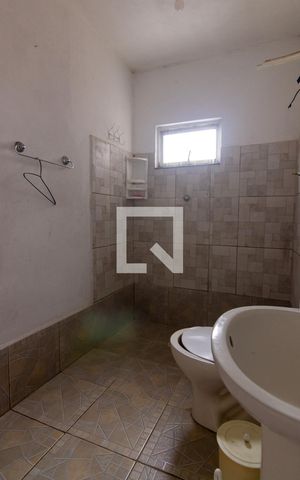 Casa à venda com 330m², 5 quartos e 2 vagasBanheiro Suíte 