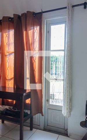 Casa à venda com 330m², 5 quartos e 2 vagasSala