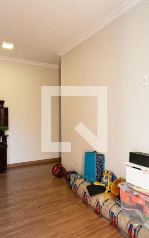 Casa à venda com 250m², 4 quartos e 2 vagas Casa à venda com 250m², 4 quartos e 2 vagasQuarto 3