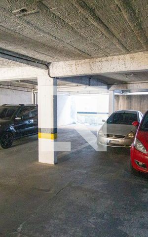 Casa de condomínio à venda com 91m², 2 quartos e 2 vagas Casa de condomínio à venda com 91m², 2 quartos e 2 vagasÁrea comum / Estacionamento