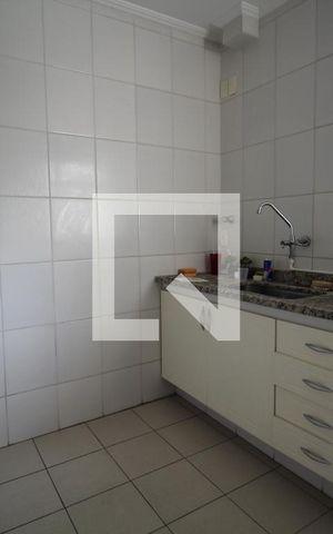 Apartamento para alugar com 65m², 2 quartos e 1 vagaCozinha