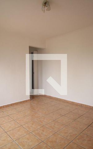 Apartamento para alugar com 65m², 2 quartos e 1 vagaSala