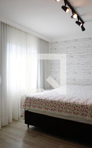 Apartamento para alugar com 64m², 2 quartos e 1 vagaQuarto