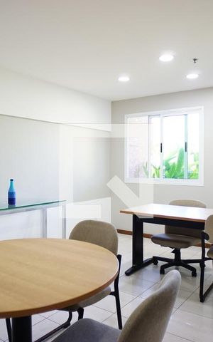 Apartamento para alugar com 64m², 2 quartos e 1 vagaÁrea comum - Office