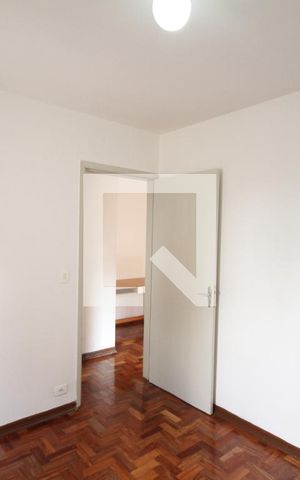 Apartamento à venda com 52m², 1 quarto e 1 vagaQuarto