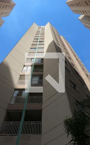 Apartamento para alugar com 51m², 2 quartos e 1 vaga Apartamento para alugar com 51m², 2 quartos e 1 vagaFachada