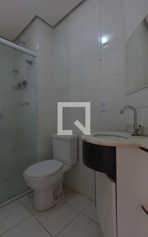 Apartamento para alugar com 51m², 2 quartos e 1 vaga Apartamento para alugar com 51m², 2 quartos e 1 vagaBanheiro
