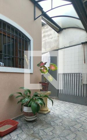 Casa à venda com 225m², 3 quartos e 6 vagasÁrea de Serviço