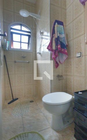Casa à venda com 225m², 3 quartos e 6 vagasBanheiro