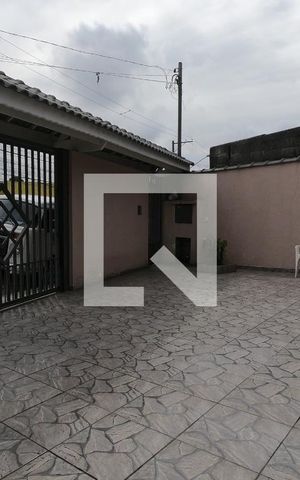 Casa à venda com 225m², 3 quartos e 6 vagasGaragem