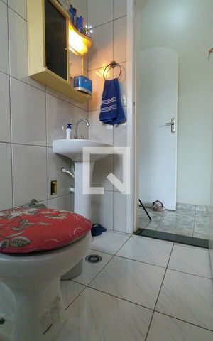 Casa à venda com 225m², 3 quartos e 6 vagasBanheiro Suíte