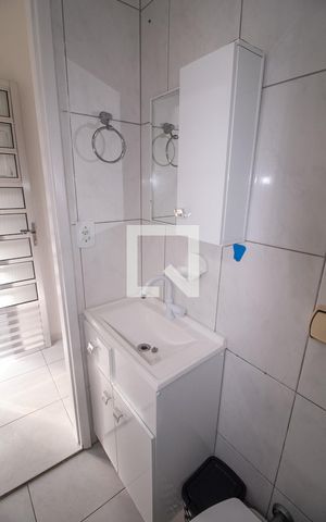 Casa para alugar com 65m², 1 quarto e 1 vagaBanheiro