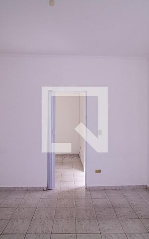 Casa para alugar com 65m², 1 quarto e 1 vagaSala