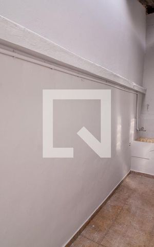 Casa para alugar com 65m², 1 quarto e 1 vagaÁrea de Serviço