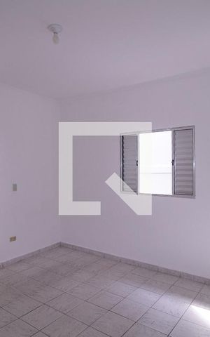 Casa para alugar com 65m², 1 quarto e 1 vagaSala