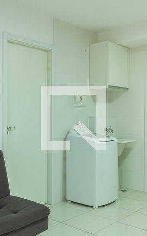 Apartamento à venda com 37m², 1 quarto e sem vaga Apartamento à venda com 37m², 1 quarto e sem vagaÁrea de Serviço