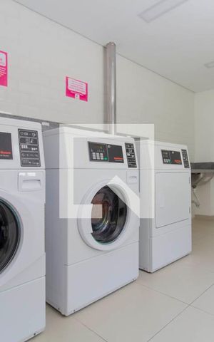 Studio à venda com 24m², 1 quarto e sem vaga Studio à venda com 24m², 1 quarto e sem vagaÁrea comum
