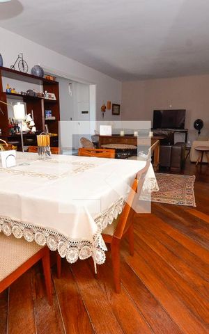 Casa à venda com 550m², 5 quartos e 2 vagasSala 2