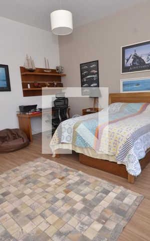 Casa à venda com 550m², 5 quartos e 2 vagasQuarto 2