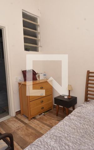 Casa à venda com 550m², 5 quartos e 2 vagasQuarto de Serviço 1