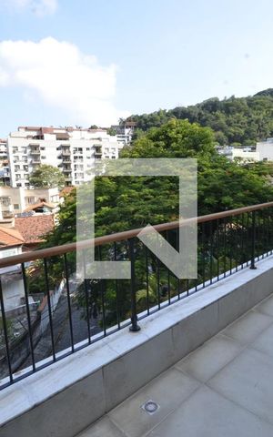 Casa à venda com 550m², 5 quartos e 2 vagasVaranda dos quartos