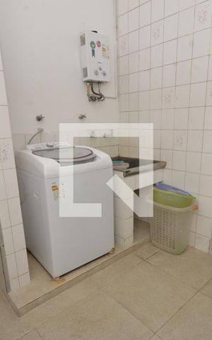 Casa à venda com 550m², 5 quartos e 2 vagasDetalhe da area de serviço