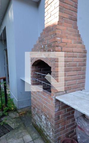 Casa à venda com 550m², 5 quartos e 2 vagasChurrasqueira