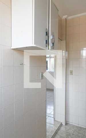 Apartamento à venda com 61m², 2 quartos e 1 vaga Apartamento à venda com 61m², 2 quartos e 1 vagaÁrea de Serviço