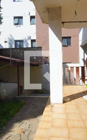 Casa à venda com 260m², 3 quartos e 2 vagasVaranda Sala- Fundo