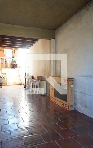 Casa à venda com 260m², 3 quartos e 2 vagasGaragem