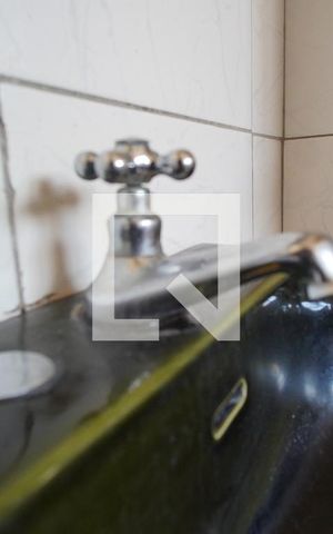 Casa à venda com 260m², 3 quartos e 2 vagasBanheiro Suíte