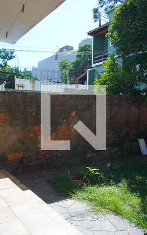 Casa à venda com 260m², 3 quartos e 2 vagasVaranda Sala- Fundo